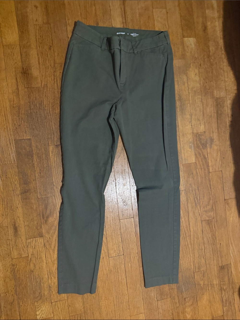 Old Navy Women's Olive Pixie Skinny Pants